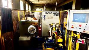 🔧 BLACK SWAN 3000 – Automatyczna linia do bie�nikowania / nak�adania bie�nika n